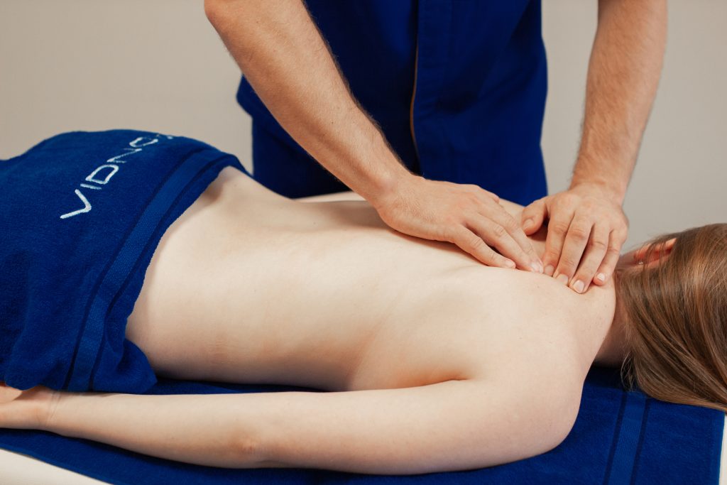 Грижа міжхребцевого диска: коли реабілітація стає основним методом лікування?