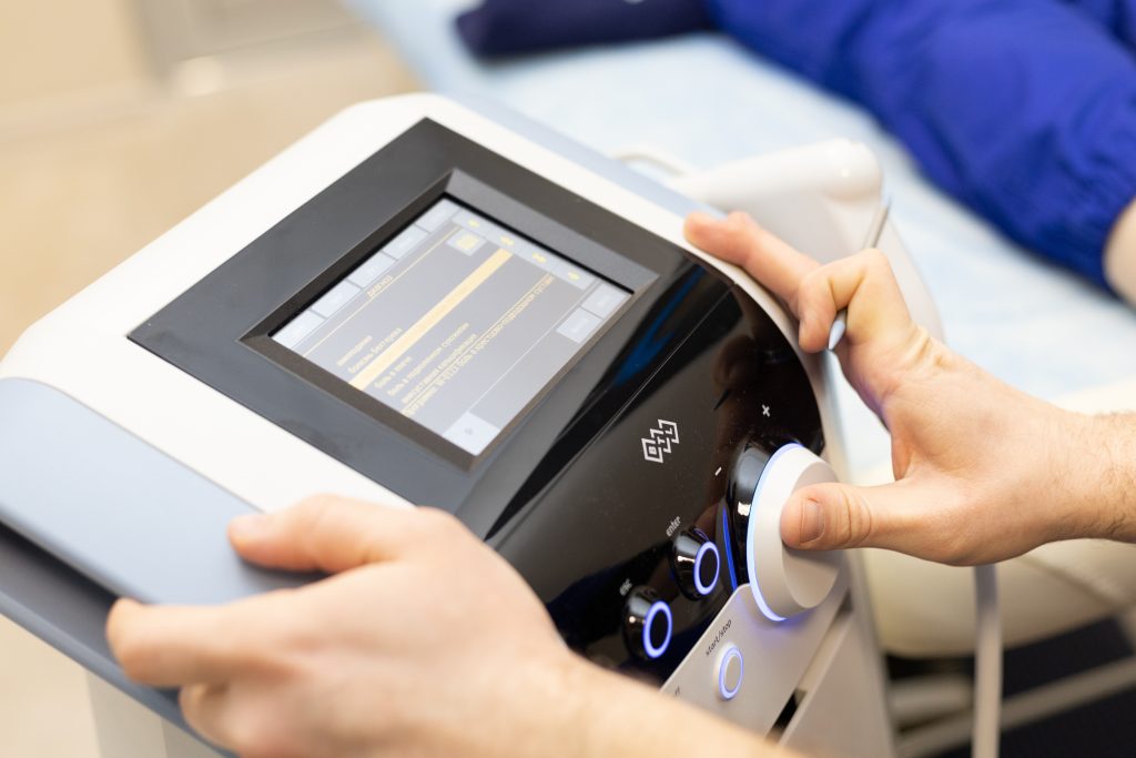 Біль у кульшовому суглобі: коли варто почати реабілітацію?